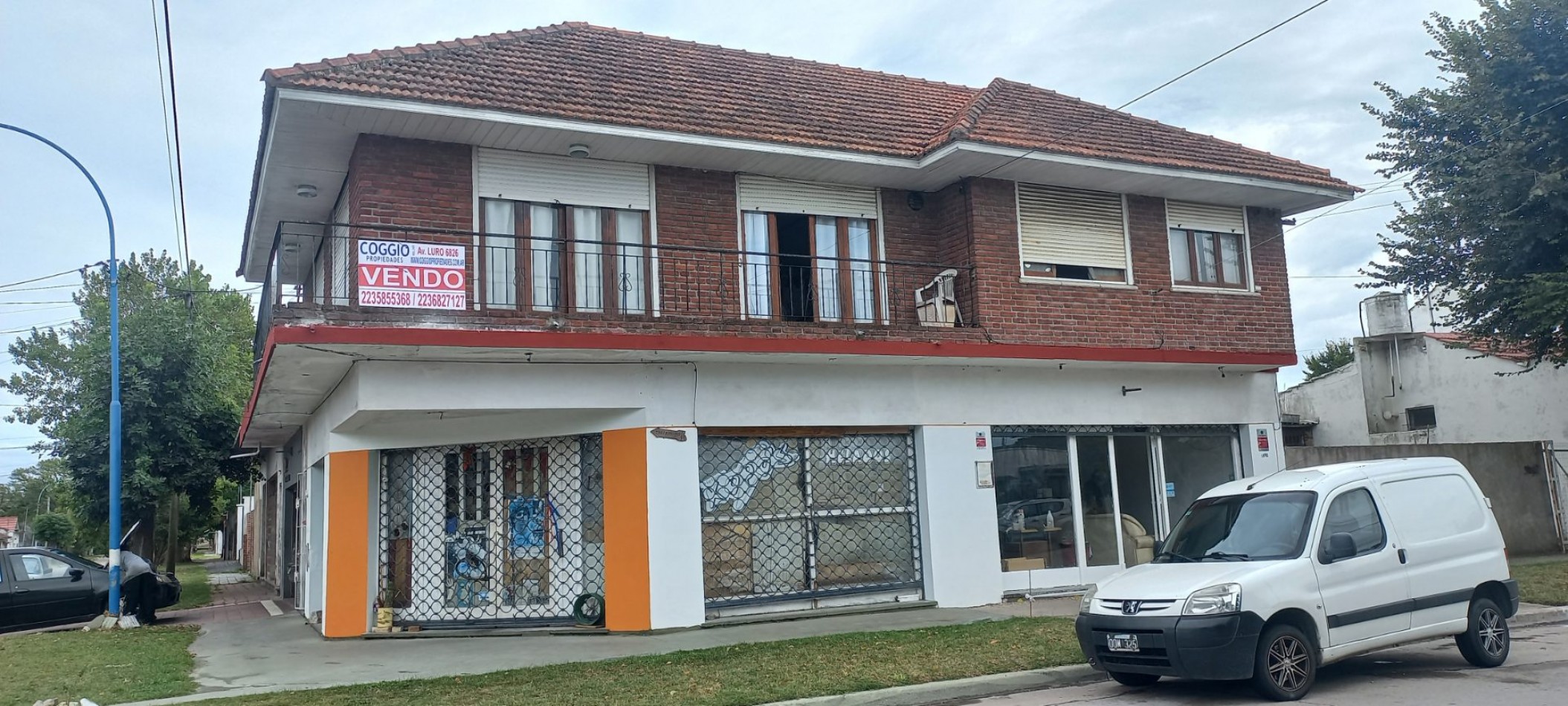 3 LOCALES y CASA de 3 Amb Planta Alta
